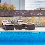 Tea In Istria With Private Pool For 10 Persons Villa