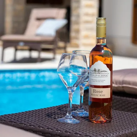 Tea In Istria With Private Pool For 10 Persons