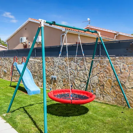 Tea In Istria With Private Pool For 10 Persons * Vodnjan